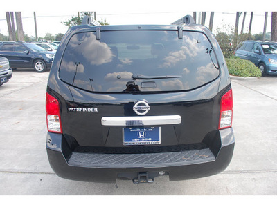 nissan pathfinder 2012 black suv le 6 cylinders automatic 77339