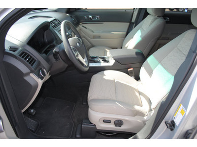 ford explorer 2013 silver suv 6 cylinders automatic 78539