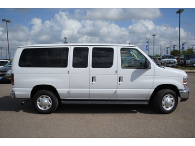 ford e 350 2012 white van super duty 8 cylinders automatic 78539