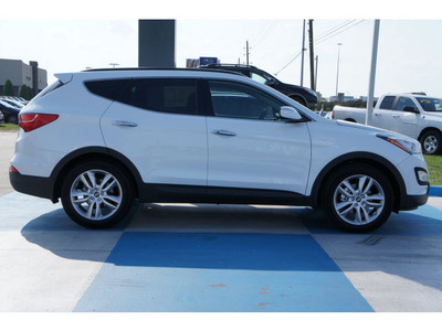 hyundai santa fe sport 2013 frost white pearl 2 0t 4 cylinders automatic 77094