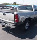 chevrolet silverado 1500 2004 silver pickup truck 8 cylinders automatic 76234
