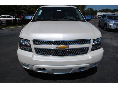 chevrolet suburban 2012 white suv ltz flex fuel 8 cylinders 4 wheel drive automatic with overdrive 77581