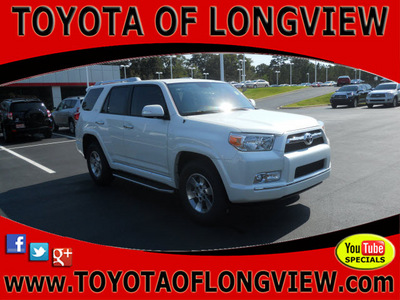 toyota 4runner 2012 white suv sr5 6 cylinders automatic 75604