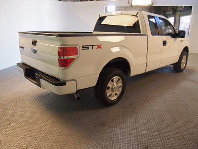 ford f 150 2010 white stx 8 cylinders automatic 75219