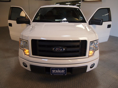 ford f 150 2010 white stx 8 cylinders automatic 75219