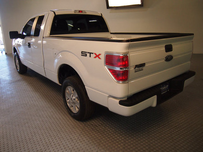 ford f 150 2010 white stx 8 cylinders automatic 75219