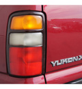 gmc yukon xl 2004 red suv 1500 slt flex fuel 8 cylinders rear wheel drive automatic 79407