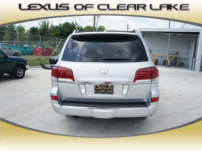 lexus lx 570 2013 silver suv 8 cylinders automatic 77546