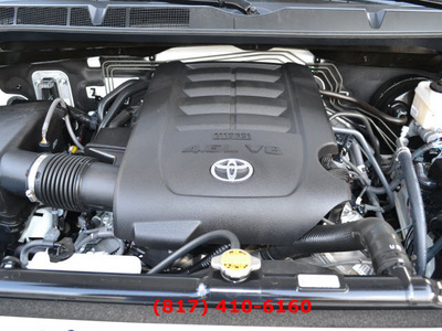 toyota tundra 2012 white grade w trd 8 cylinders automatic 76051
