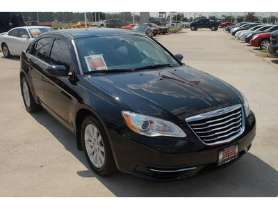 chrysler 200 2012 gloss black pai sedan touring gasoline 4 cylinders front wheel drive automatic 77338
