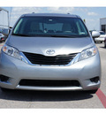 toyota sienna 2011 silver van gasoline 6 cylinders front wheel drive automatic 76543