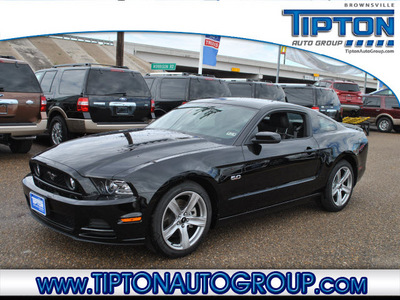 ford mustang 2013 black coupe gt premium 8 cylinders automatic 78523