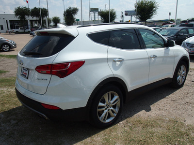hyundai santa fe sport 2013 frost white pearl 2 0t 4 cylinders autostick 77065