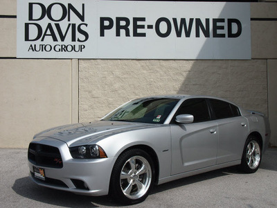 dodge charger 2012 silver sedan r t road and track gasoline v8 rear wheel drive automatic 76011
