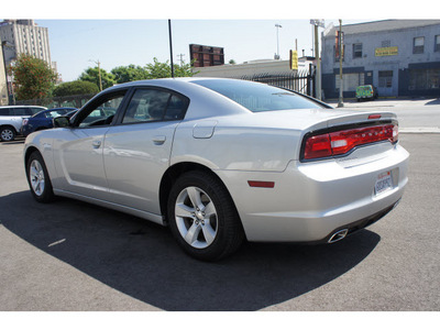 dodge charger 2012 silver sedan se gasoline 6 cylinders rear wheel drive automatic 90004