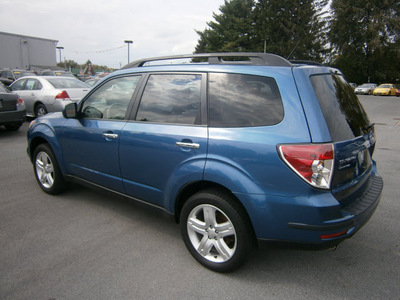 subaru forester 2010 blue wagon 2 5x premium gasoline 4 cylinders all whee drive automatic 13502
