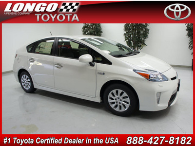 toyota prius 2012 white plug in hybrid advanced i 4 cylinders front wheel drive not specified 91731
