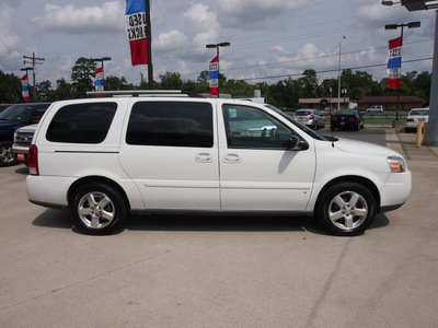 chevrolet uplander 2008 white van lt gasoline 6 cylinders front wheel drive automatic 77706