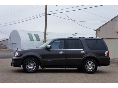 lincoln navigator 2006 brown suv luxury 8 cylinders automatic 79029