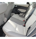 ford focus 2013 gray sedan se 4 cylinders automatic 77575