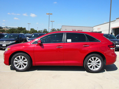 toyota venza 2013 red xle gasoline 4 cylinders front wheel drive automatic 76011