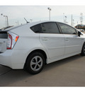toyota prius 2012 white hatchback four hybrid 4 cylinders front wheel drive automatic 77469