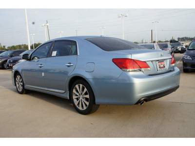 toyota avalon 2012 blue sedan limited gasoline 6 cylinders front wheel drive automatic 77469