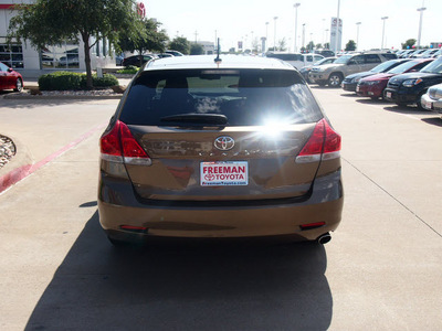 toyota venza 2011 lt  brown fwd 4cyl gasoline 4 cylinders front wheel drive automatic 76053