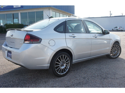 ford focus 2011 gray sedan sport ses gasoline 4 cylinders front wheel drive automatic 76645