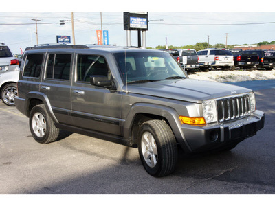 jeep commander 2007 gray suv sport 6 cylinders automatic 78753