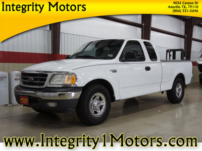 ford f 150 2003 white xl gasoline 6 cylinders rear wheel drive 6 speed manual 79110