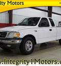 ford f 150 2003 white xl gasoline 6 cylinders rear wheel drive 6 speed manual 79110