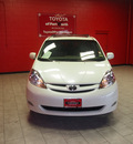 toyota sienna 2010 white van xle gasoline 6 cylinders front wheel drive automatic 76116