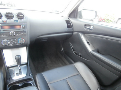 nissan altima 2009 black sedan 4 cylinders automatic 13502