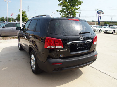 kia sorento 2012 ebony blk lx gasoline 4 cylinders front wheel drive 6 speed automatic 75070