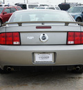 ford mustang 2009 lt  gray coupe california gt special gasoline 8 cylinders rear wheel drive 5 speed manual 75070