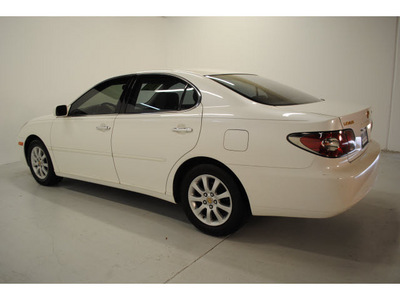 lexus es 330 2004 white sedan gasoline 6 cylinders front wheel drive automatic 77025