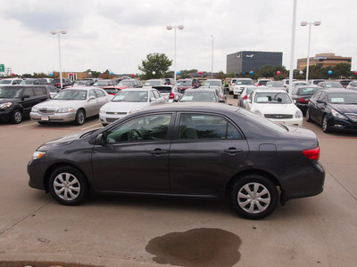 toyota corolla 2010 dk  gray sedan le 4 cylinders automatic 76053