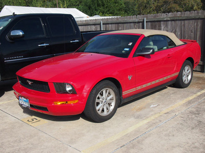 ford mustang 2009 red v6 deluxe gasoline 6 cylinders rear wheel drive automatic 77090