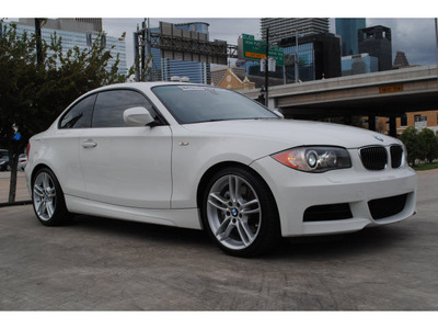 bmw 1 series 2010 white coupe 135i gasoline 6 cylinders rear wheel drive automatic 77002