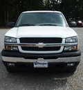 chevrolet avalanche 2006 white suv lt flex fuel 8 cylinders 4 wheel drive automatic 27569