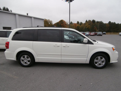 dodge grand caravan 2012 white van crew flex fuel 6 cylinders front wheel drive automatic 13502