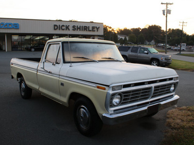 ford f100 1973 yellow v8 automatic 27215