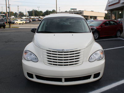 chrysler pt cruiser 2008 white wagon gasoline 4 cylinders front wheel drive automatic 27215