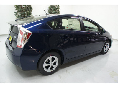 toyota prius 2012 blue hatchback two hybrid 4 cylinders front wheel drive automatic 91731