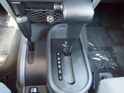 jeep wrangler 2010 black suv sport gasoline 6 cylinders 4 wheel drive automatic 75093