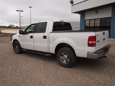 ford f 150 2005 white xlt gasoline 8 cylinders rear wheel drive automatic 78861