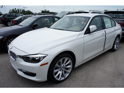 bmw 3 series 2013 white sedan 328i gasoline 4 cylinders rear wheel drive automatic 78729