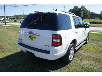 ford explorer 2008 white suv xlt gasoline 6 cylinders 4 wheel drive automatic with overdrive 07724