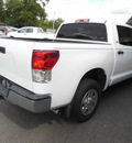 toyota tundra 2010 white crew 2wd v8 5 7 g gasoline 8 cylinders 2 wheel drive automatic 34788